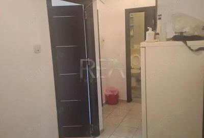 Apartament cu 4 camere decomandat, mobilat în Păcii - 9