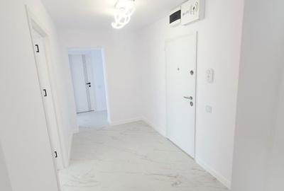 Apartament cu 2 camere decomandat în Noua - 4