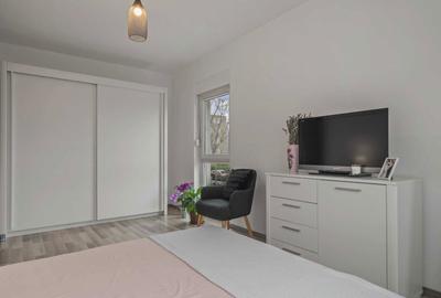 Apartament cu 3 camere semidecomandat în Central - 2