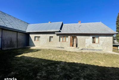 Casă cu 3 camere cu Teren 3500 Mp în Vicovu de Sus - 10