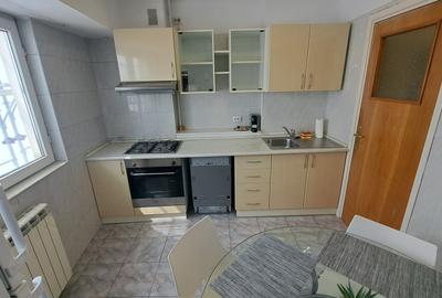 APARTAMENT COCHET - 2 CAMERE DECOMANDAT- AMPLASAT IDEAL - 10