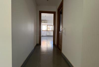 REA1025774 Apartament 3 camere decomandat ideal birou Micro 11 - 13