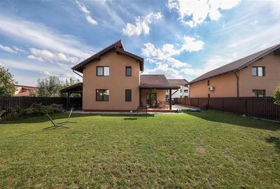 Vila cocheta, facilitati valoroase, strada asfaltata, intimitate: Tur LIVE! Vila cocheta, facilitati valoroase, strada asfaltata, intimitate: Tur LIVE! - 54