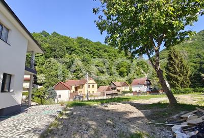 Casă individuală cu 8 camere cu Canalizare în Cisnădioara - 9