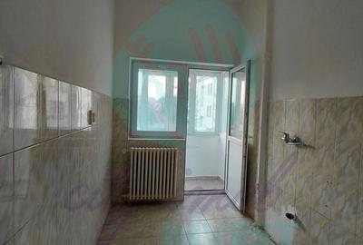 Garsonieră semidecomandată în Ștefan cel Mare - 9