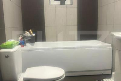 Apartament cu 3 camere decomandat în Central - 2