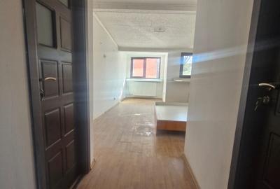 Casă cu 4 camere cu Teren 130 Mp în Fundeni - 3