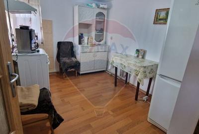 Casă parter de inchiriat strada Gheoghe Glod, zona Tache - 5