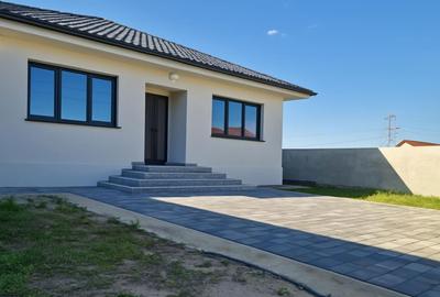Casă cu 3 camere în Ciorogârla - 8