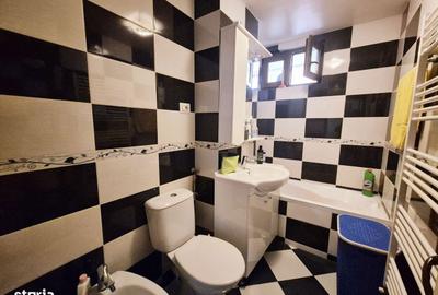 Apartament cu 3 camere decomandat în Dărmănești - 1
