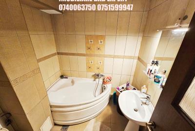 Apartament cu 3 camere decomandat în Mazepa 2 - 10