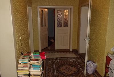 Vand apartament cu 4 camere cu garaj si beci in duplex in Deva, - 18