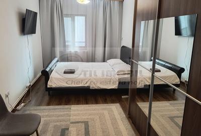 Apartament 3 camere central aproape de UMF-920 Euro, negociabil - 1