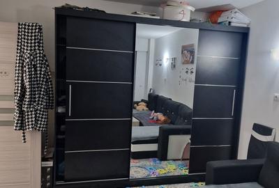 Apartament cu 3 camere decomandat în Central - 1