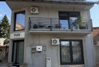 Casă cu 4 camere în Central