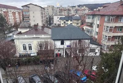 Apartament cu 2 camere semidecomandat în Central - 3