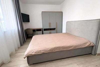 Apartament cu 3 camere decomandat în Sud - 2