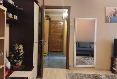 Apartament cu 2 camere semidecomandat în Craiovița Nouă - 2