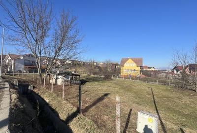 Teren de 1200 mp, în Central