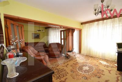 Apartament 4 camere Sarari decomandat, - schimb cu 2 camere - 23