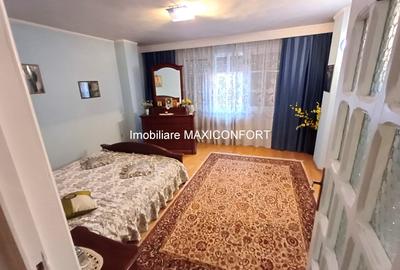 Casă cu 7 camere în Central - 8