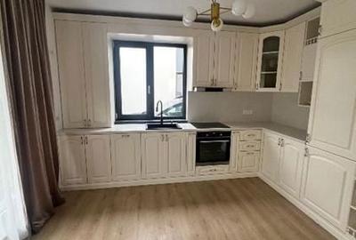 Casă cu 5 camere cu Teren 300 Mp în Central - 7