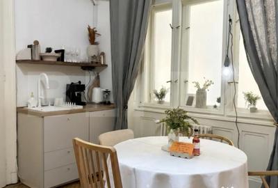 Apartament cu 2 camere decomandat în Ultracentral - 2