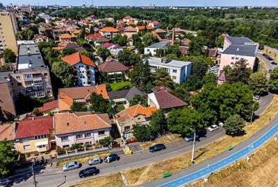 Casă cu 3 camere cu Teren 284 Mp în Central - 3