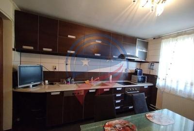 Casa de vanzare in Carcea - 7