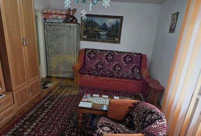 Apartament de vanzare cu 2 camere (cu vad comercial) - 2