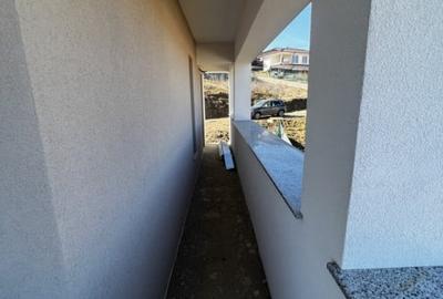 Casă individuală cu 4 camere cu Canalizare în Florești - 10