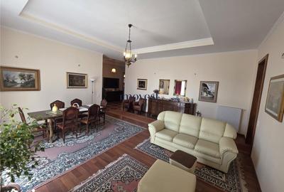 Apartament cu 3 camere decomandat în Central - 8