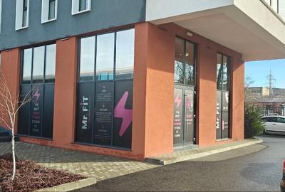 Inchiriere spatiu showroom in cladire de birouri clasa A, zona Coresi - 2