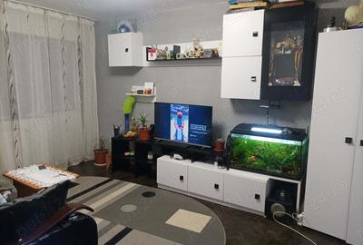 Vand apartament 3 camere - 1