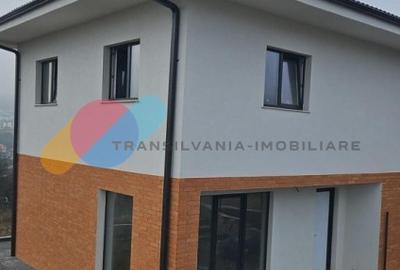 Casă individuală cu 4 camere cu Canalizare în Chinteni - 5