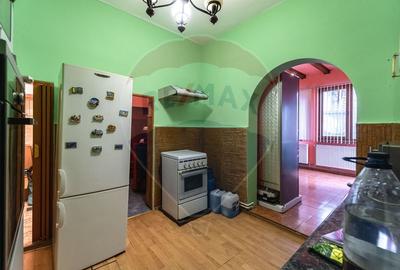 Apartament cu 3 camere semidecomandat, mobilat în Sud - 17