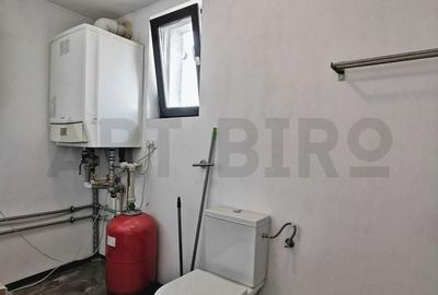 Birou, de 97 mp, în P-ța Unirii - 5