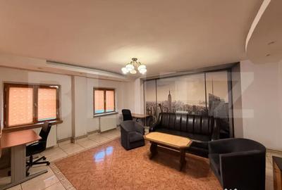 Apartament cu 4 camere decomandat, mobilat în Rovine - 3