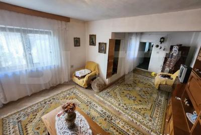 Casă cu 6 camere cu Teren 208 Mp în Central - 16