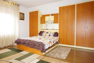 Casa individuala P+1E, curte, gradina, zona bloc Lama - 24