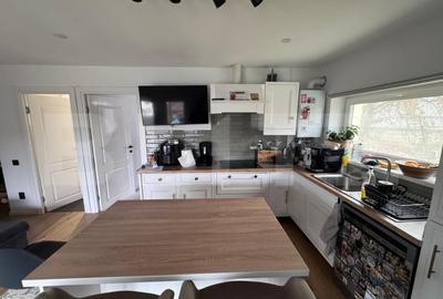 Casa spatioana de 361 mp utili, regim D+P+M, teren de 1366 mp , Dambu Rotund - 2