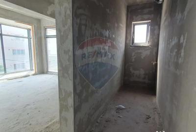 Spațiu comercial, de 91 mp, în Central - 4