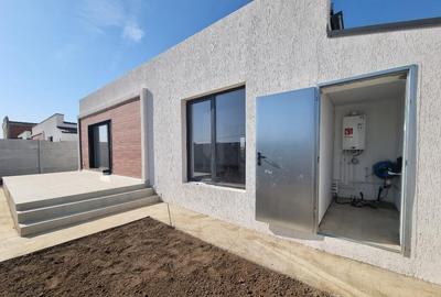 Casa mediteranean - 4 camere - 2 bai - teren 425mp - 5 min de STV - 2