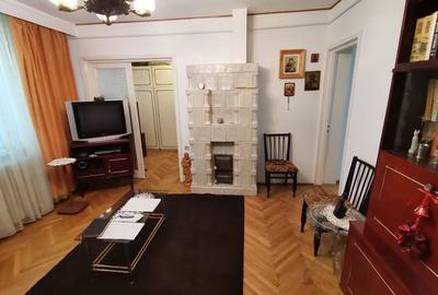 Apartament 3 camere semidecomandat, ultracentral Etaj4/4 Piatra Neamt - 7