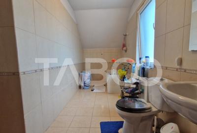 Casă cu 4 camere cu Teren 500 Mp în Central - 13