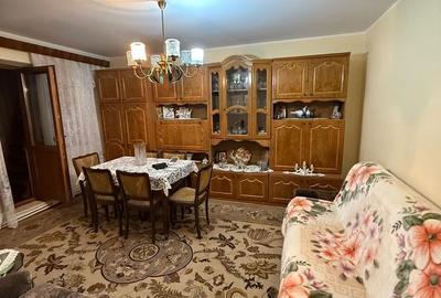 Apartament cu 4 camere decomandat în George Enescu - 3