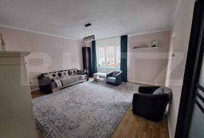 Apartament cu 3 camere decomandat, mobilat în Cetate