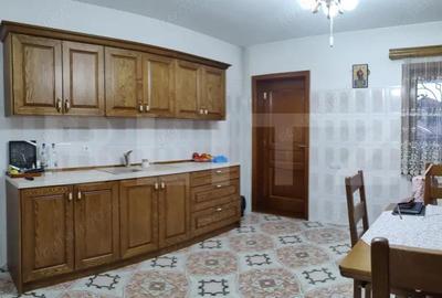 Casă cu 6 camere cu Teren 1178 Mp în Central - 6
