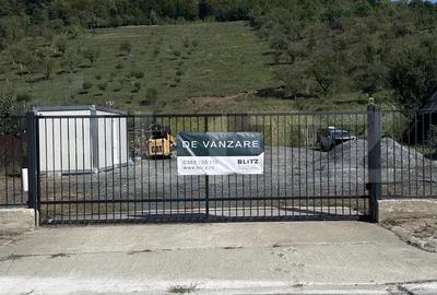 Teren de 5400 mp, în Central