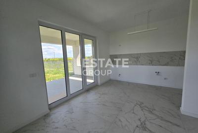 Duplex cu 3 camere cu Canalizare în Covaci - 2